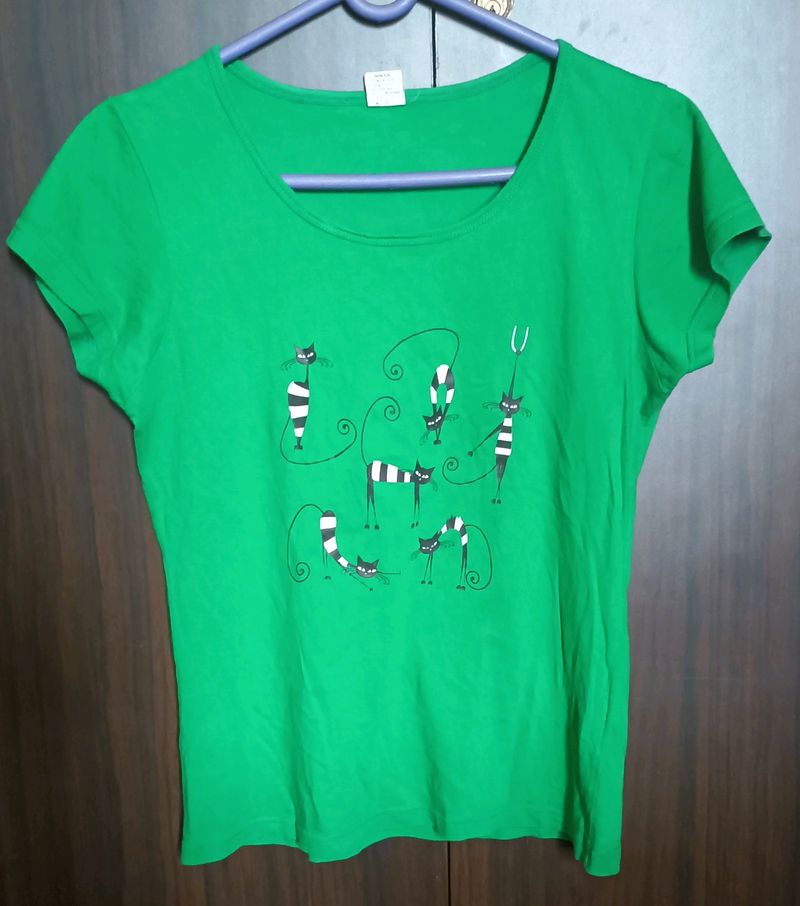 Cute Green Printed T- Shirt