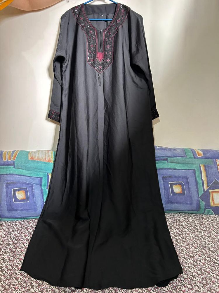 Dubai Abaya