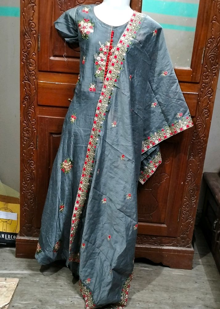 Beautiful Embroidery Long Dress With Dupatta