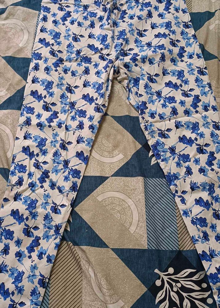 Printed Stretchable Blue Floral Pant