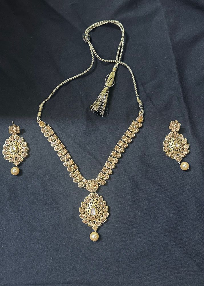 Kundan Set