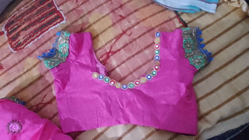 Really Good Saree With Blouse No Damages