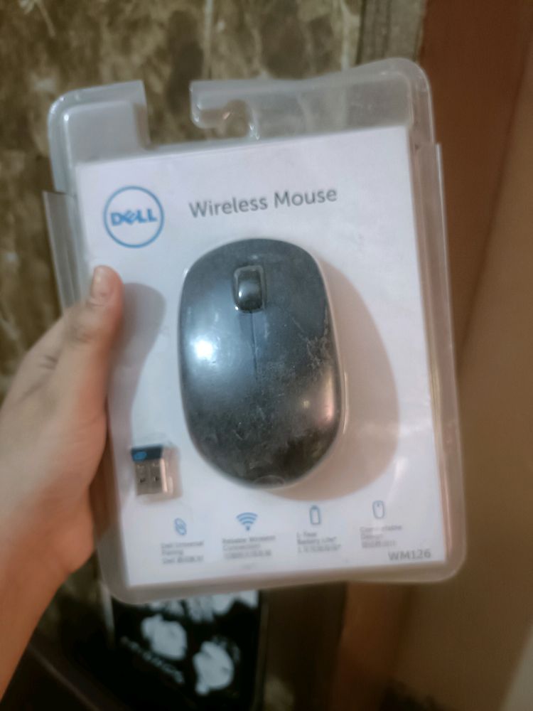 Wireless Dell Mouse Last Piece On Sale