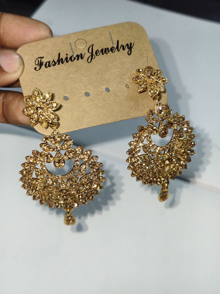 Women Chandbali Earings