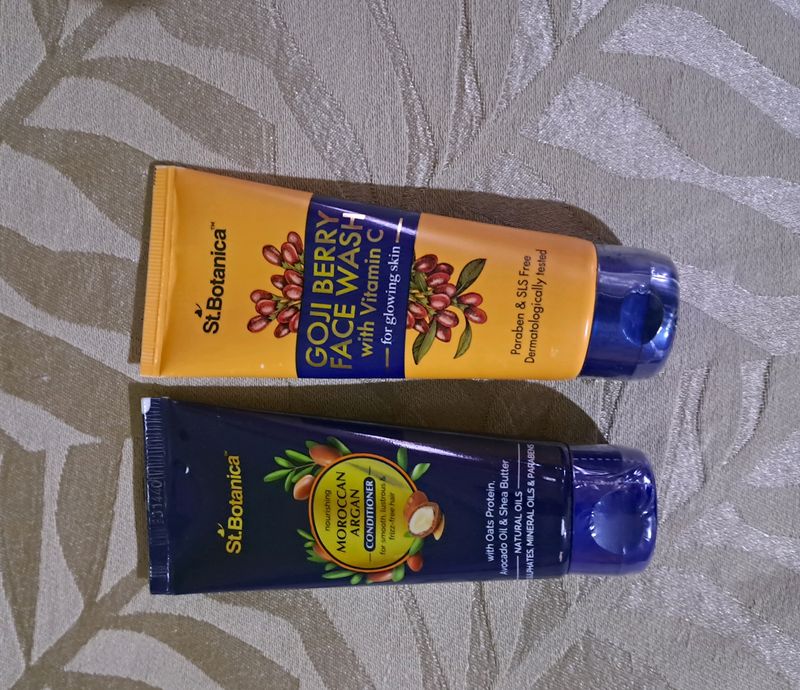 St. Botanica Combo ( Face Wash & Conditioner)