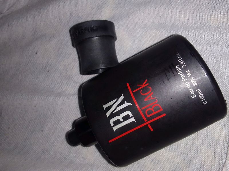 BN BLACK PERFUME