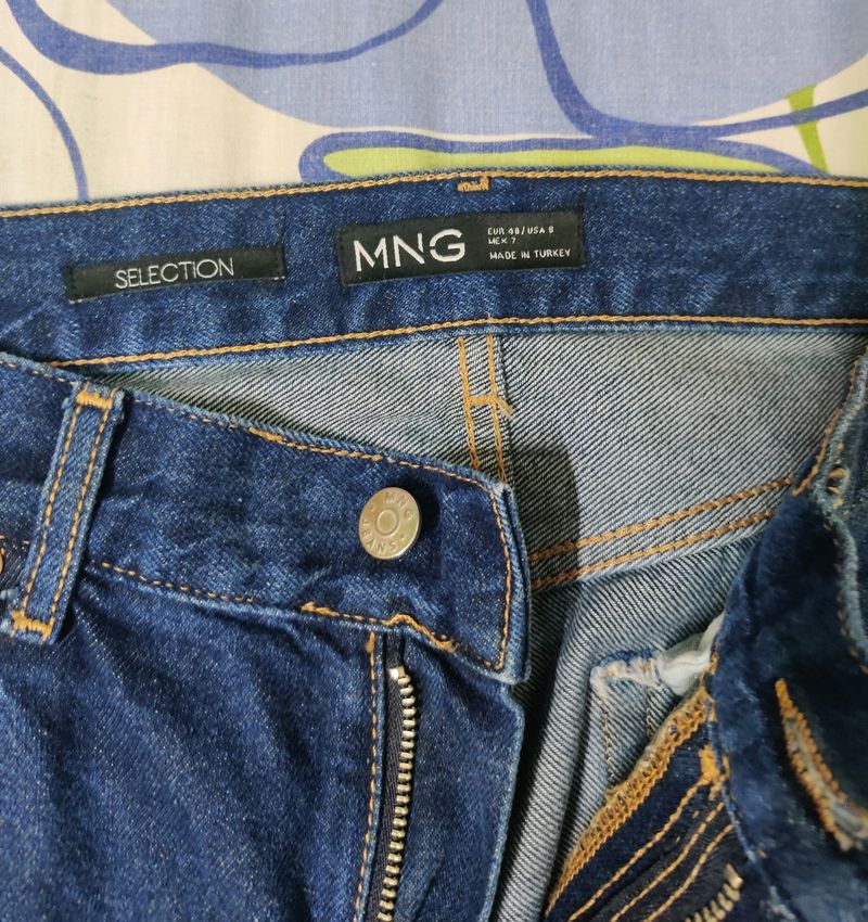 Mango Staight Fit Jeans (Women)