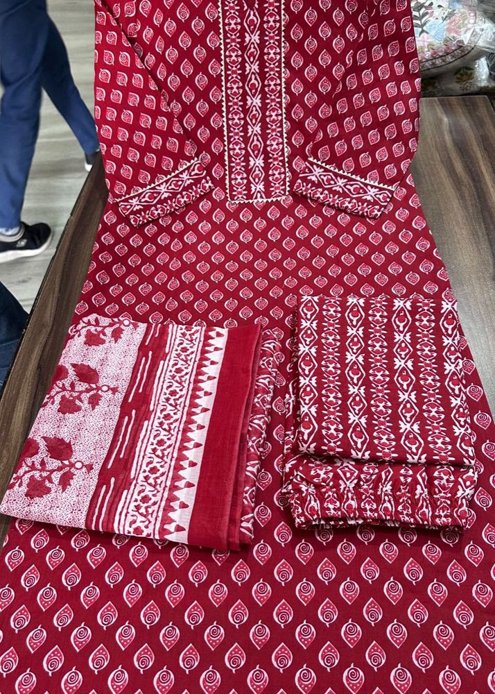 Kurti Set