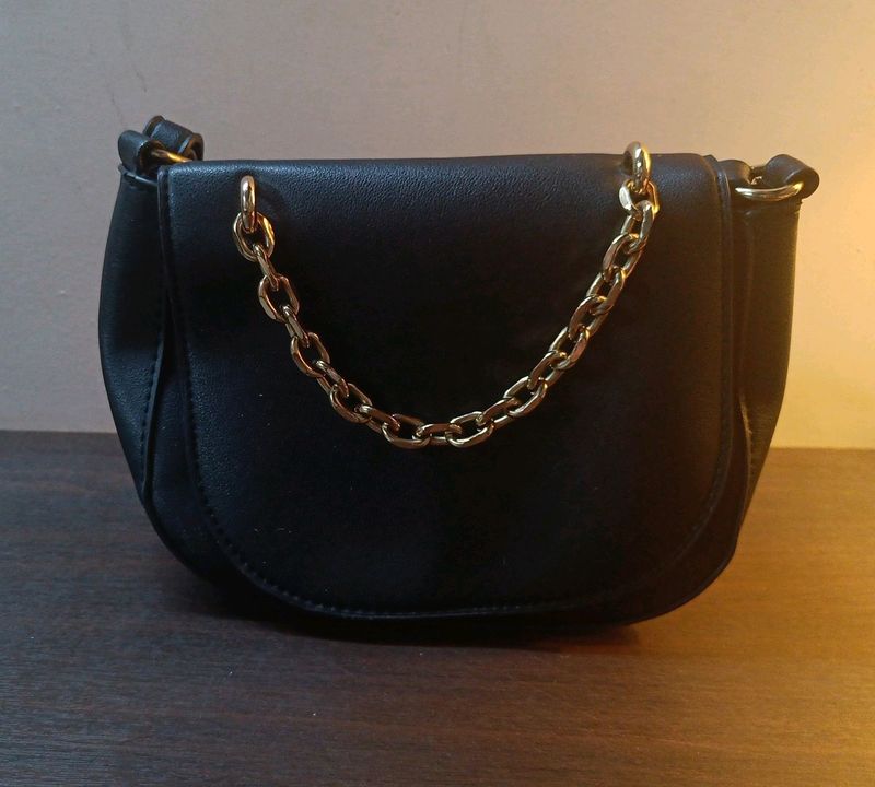 Terranova Sling Bag