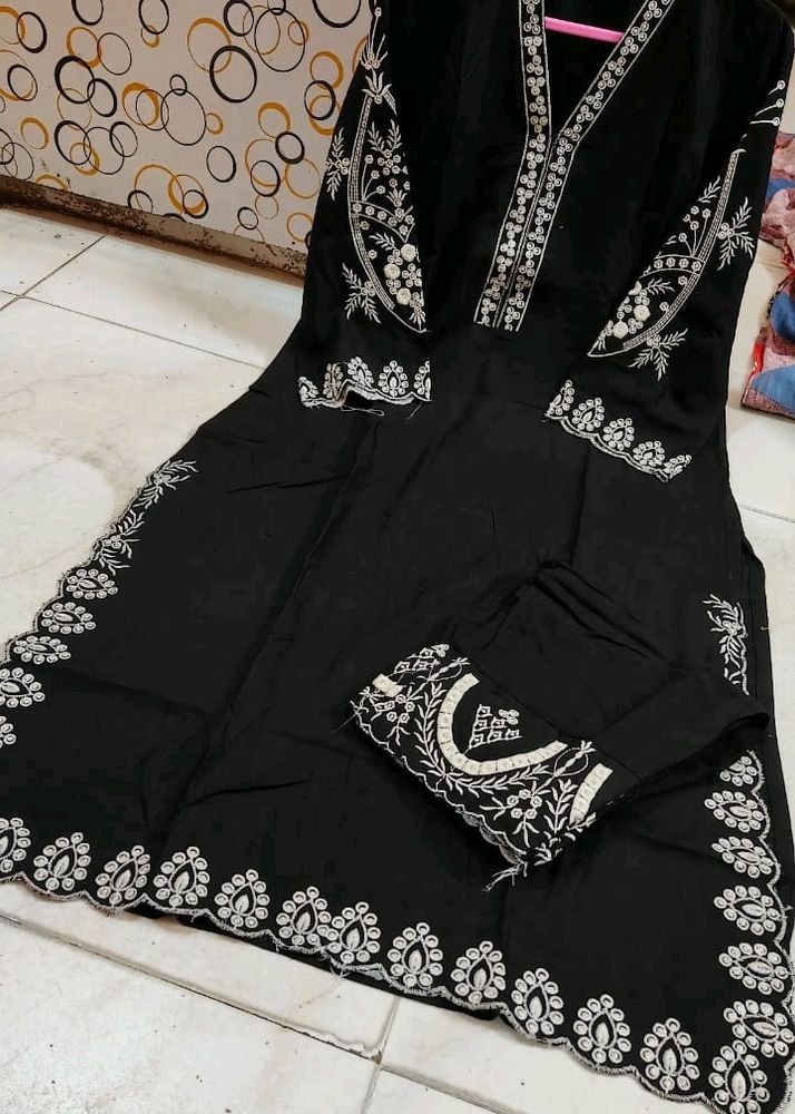 Kurta With Pant Dupatta