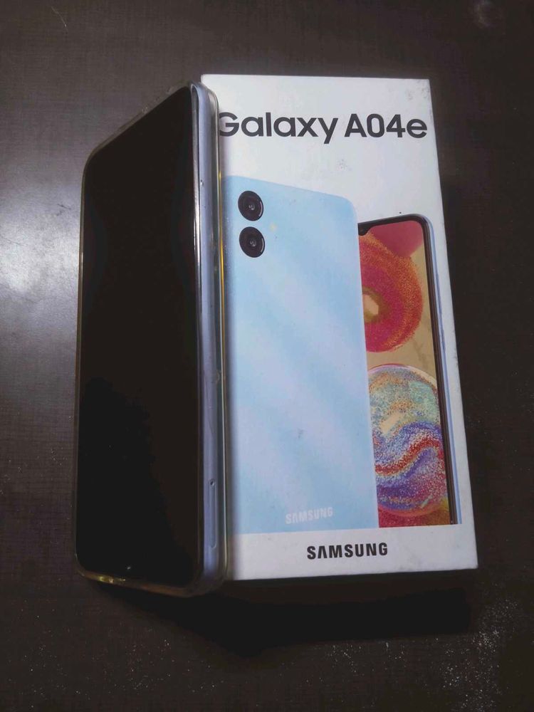 🚨*LOOT*🚨 Samsung A04E New Phone