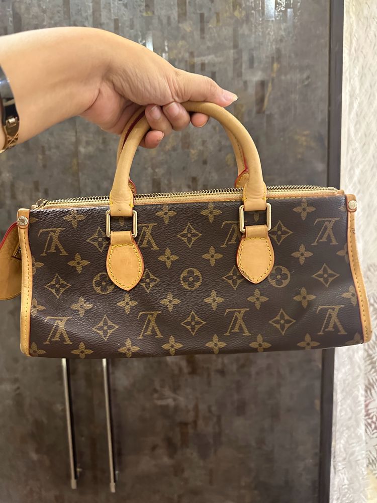 Auth Louis Vuitton Popincourt Bag