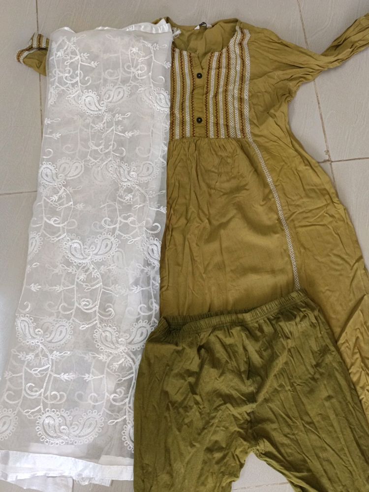 Pure Cotton Kurta With Net Dupatta