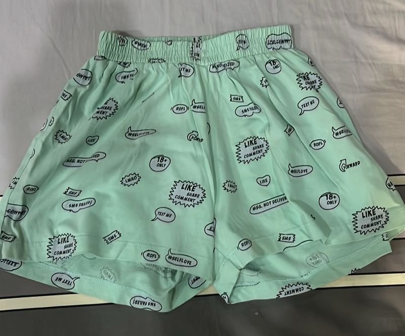 Set Of 2 Women Shorts