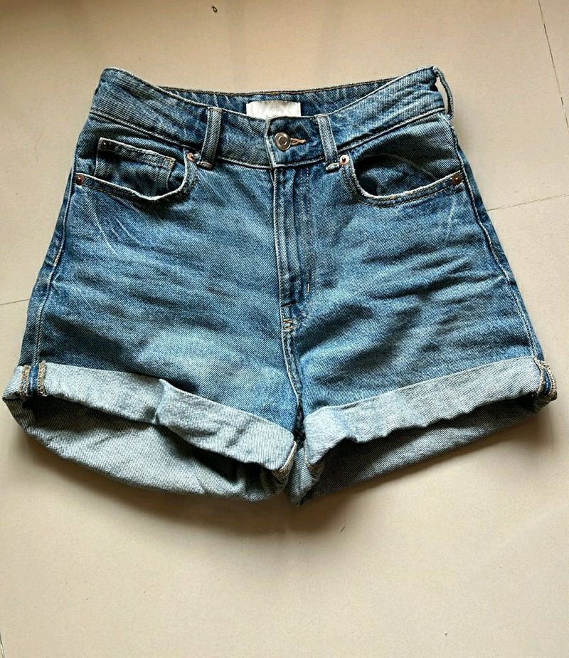 H&M High Denim Shorts ❗PRICE DROP❗