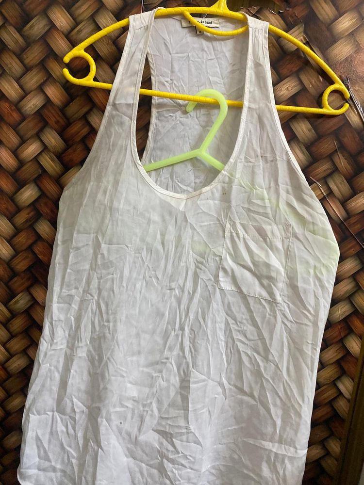 White Sleevless Sando Type Top