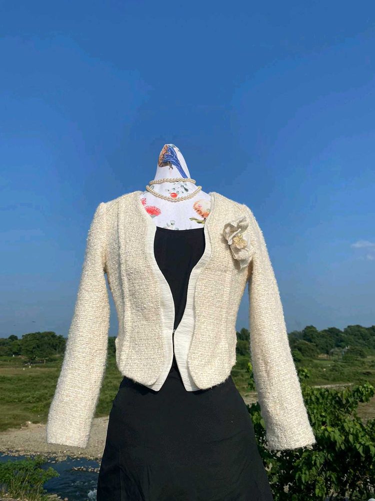 Cream crop Blazer