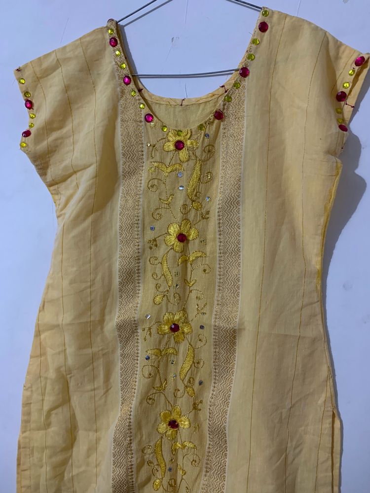 Short Kurti For Women