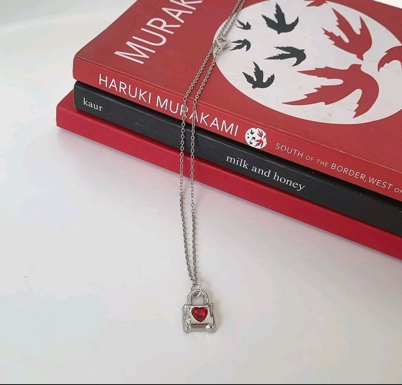 Y2k Cherry Red Lock Necklace 🍒🍷🍰🐇