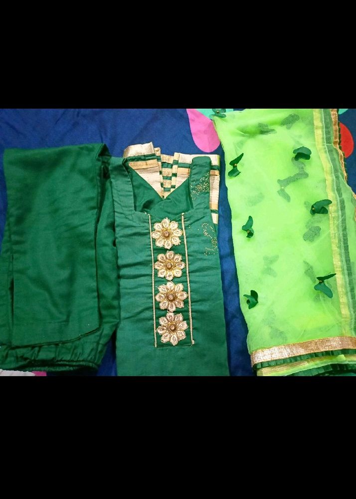 Suit And Pant Set With Butterfly Dupatta