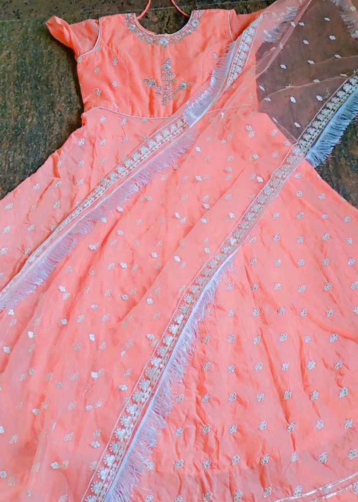 Gown Without Dupatta