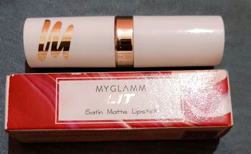 Myglamm Matte Lipstick 💄