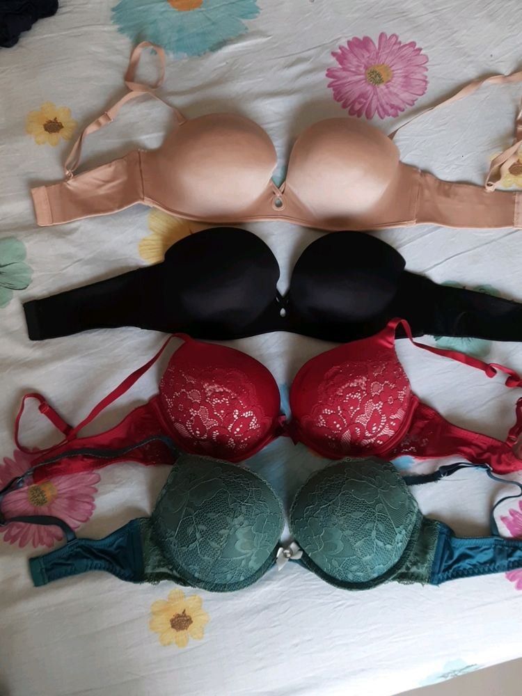 Imported High Quality Size 32 Bras X 4