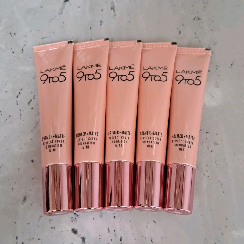 Lakme 9to5 Primer+Matte Perfect Cover Foundation