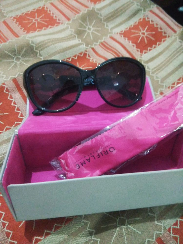 Oriflame Branded Sunglasses