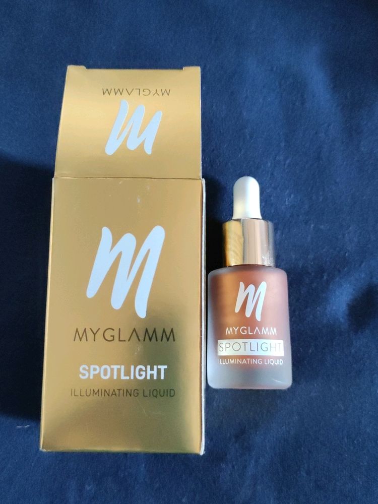 Myglamm Spotlight Illuminating Liquid