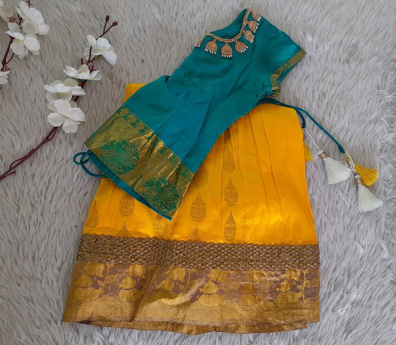 Green & Yellow Ethnic Skirt ( Girls Clothing)