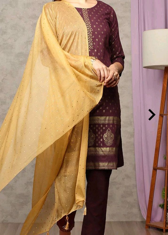 Anubhutee Kurta Pant Dupatta Set