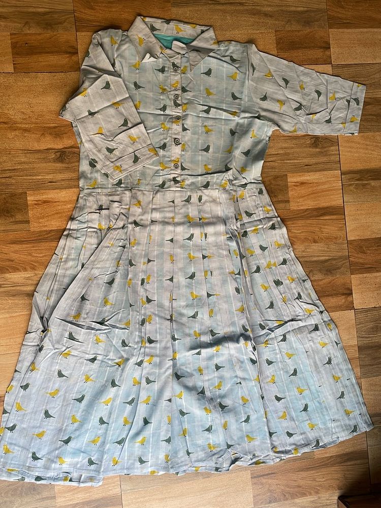 Bird Print Collared Dress