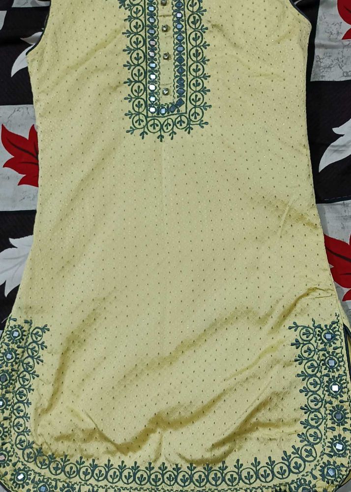 Kurti With Patiyala