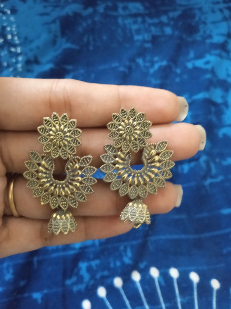 Jhumka Set