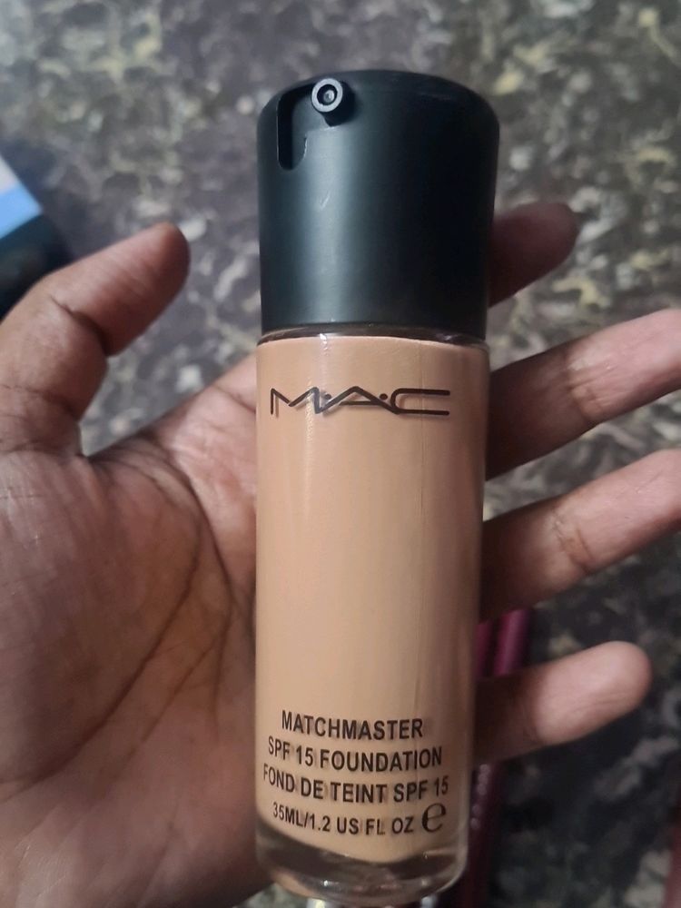 Mac Foundation Spf 15