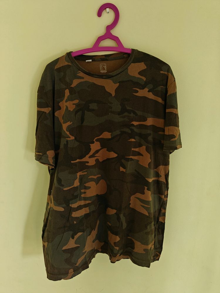 Lightly Used Decathlon CAMO Tshirt