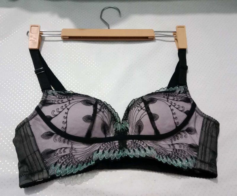 Bra 34A Size