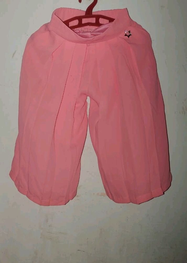 Want Sell This pink Top  Set