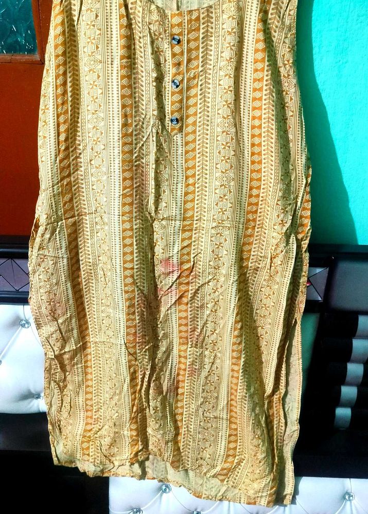 💛💛Sleeveless Kurti 💛💛