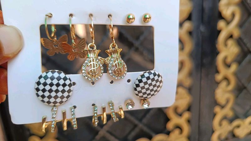 Combo's Of Earrings