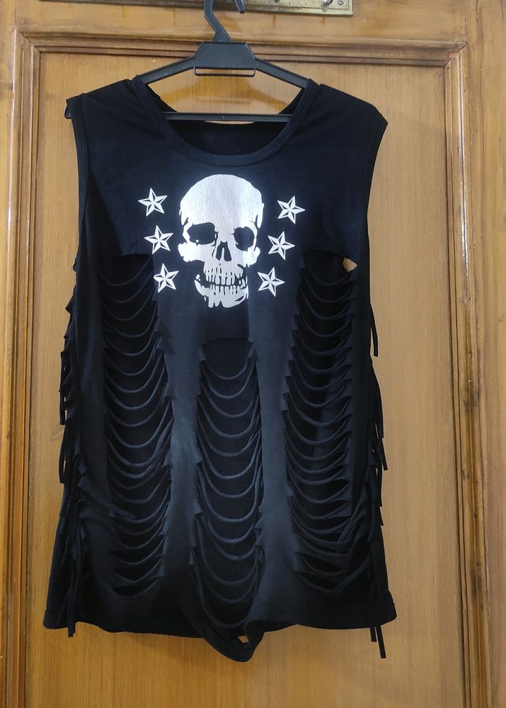 Skull punk Cutout Tshirt ☠️