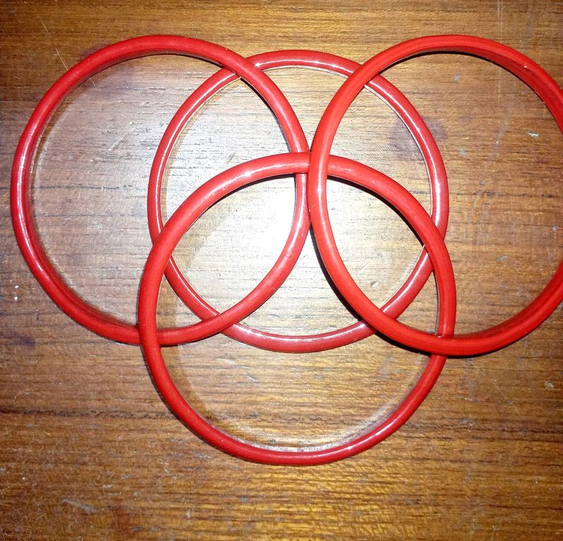 Red Glass Bangles (Set Of 10 Pieces)