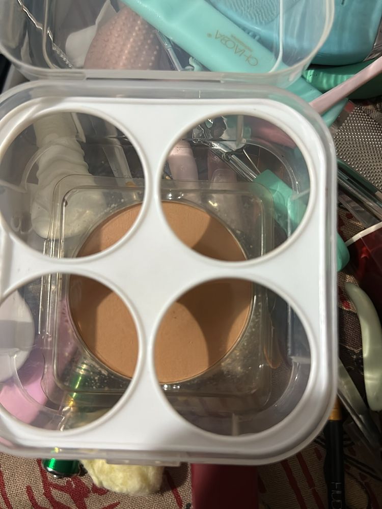 Beauty Blender With Mac Compact Combo