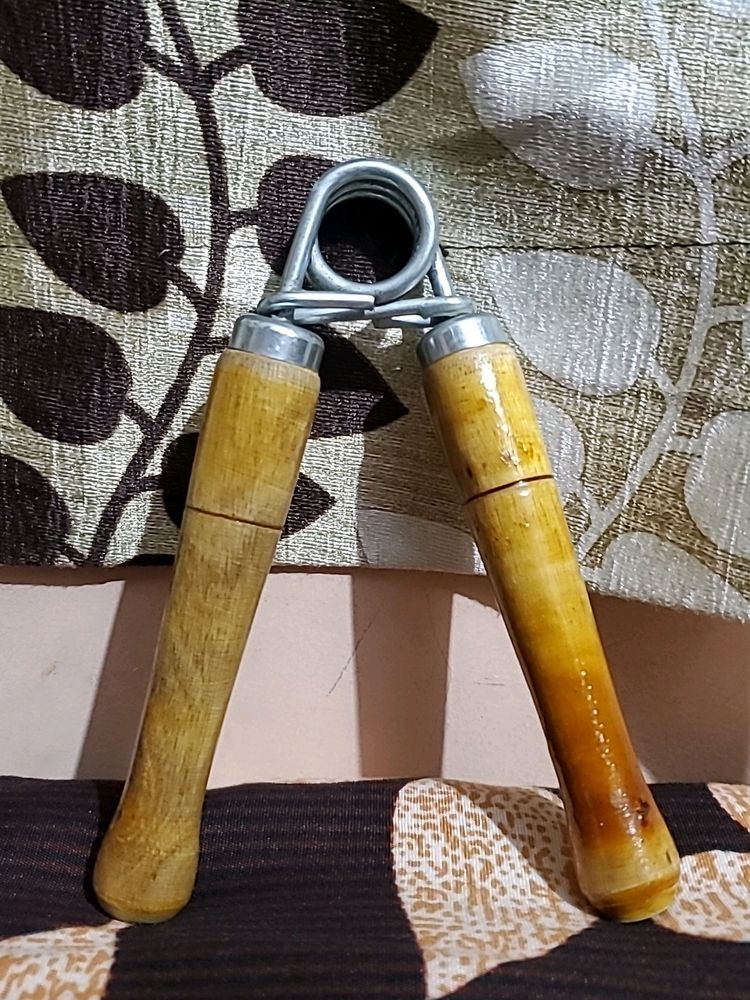 Wooden Handgrippen (Fixed Weight)