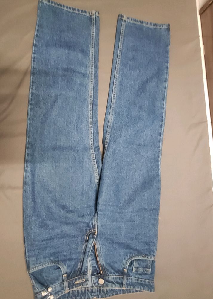 Wide Leg Blue Jeans