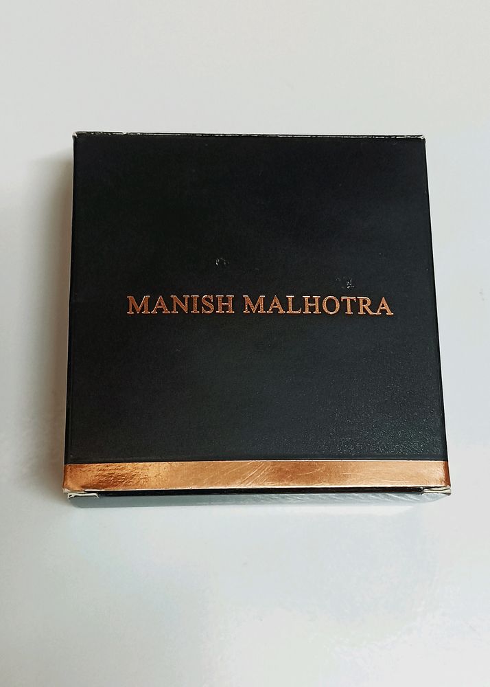 Manish Malhotra Compact