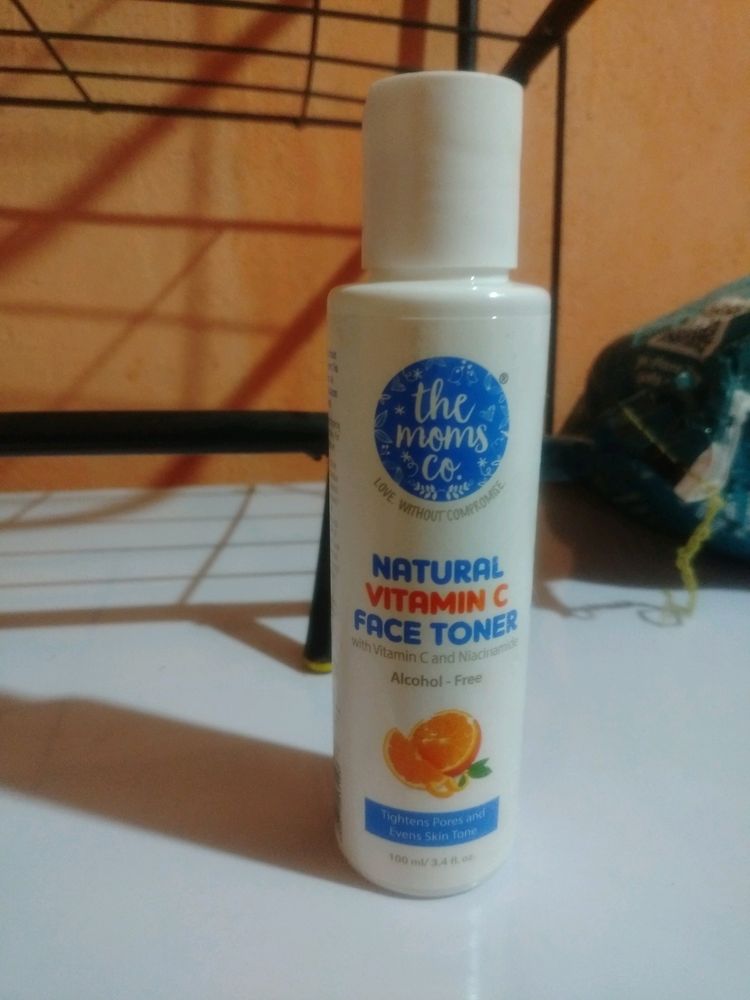 The Moms Co. Vitamin C Toner