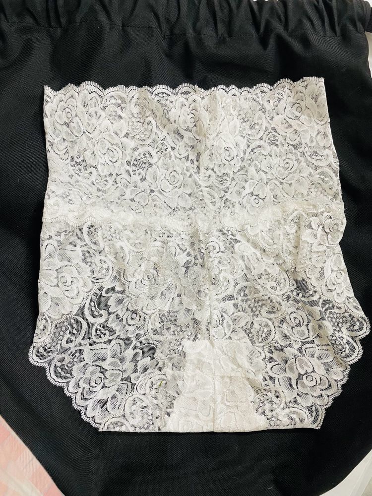 Women White Lace UG