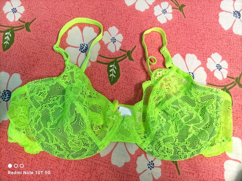 Underwired Pushup Lacy Neon Green